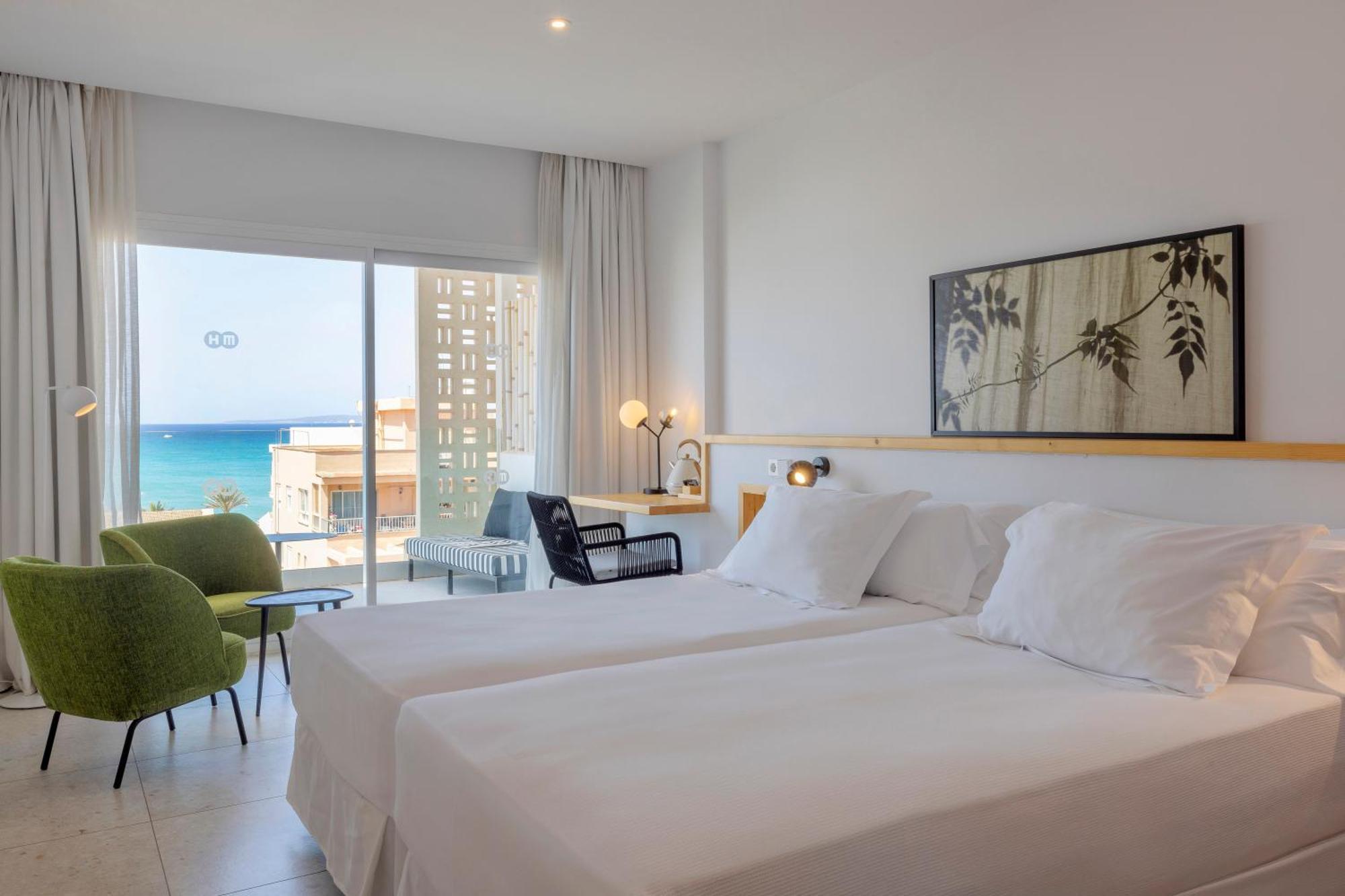 Hotel HM Ayron Park Playa de Palma  Exterior foto A room at the hotel