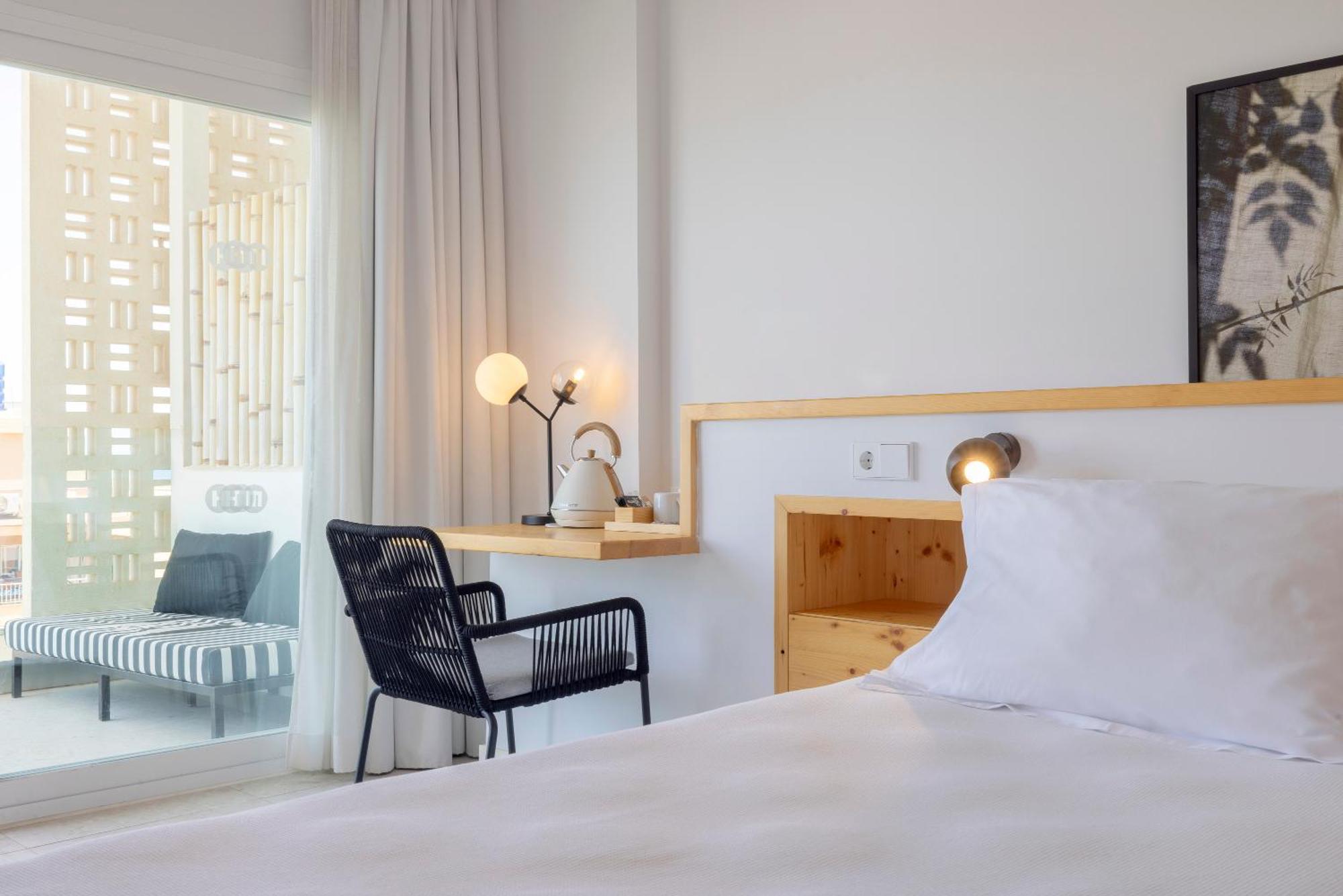 Hotel HM Ayron Park Playa de Palma  Exterior foto A room at the hotel