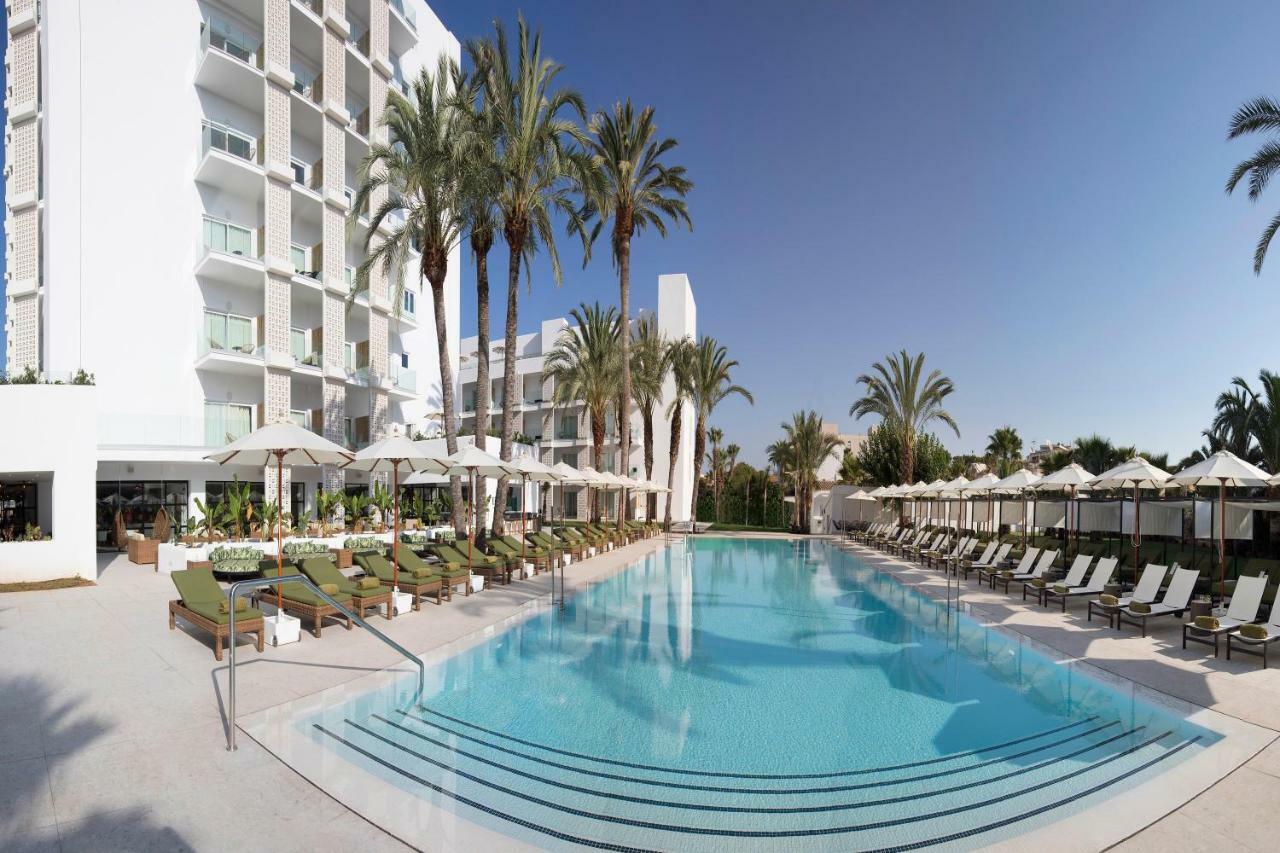 Hotel HM Ayron Park Playa de Palma  Exterior foto The pool at the Hilton Scottsdale Resort and Villas